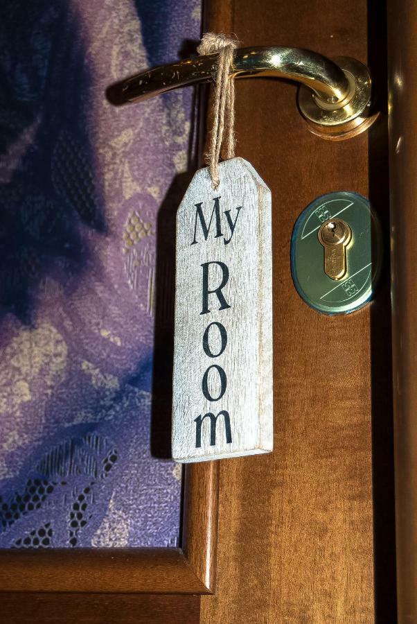 Bed and Breakfast Il Cortile Бра Екстер'єр фото