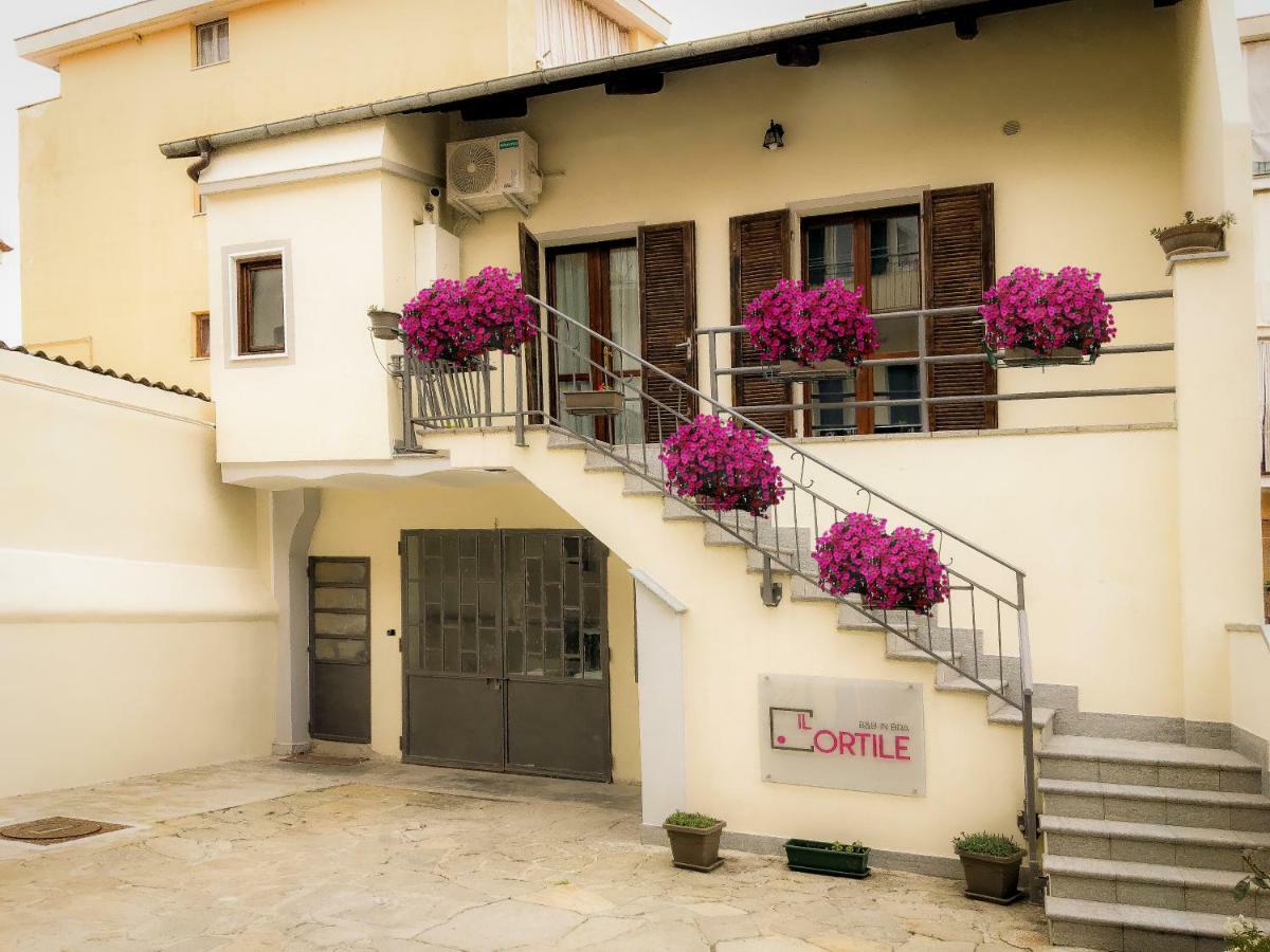 Bed and Breakfast Il Cortile Бра Екстер'єр фото