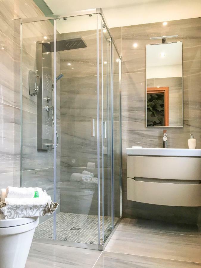 Bed and Breakfast Il Cortile Бра Екстер'єр фото